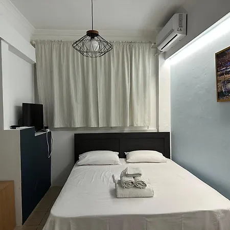 Apartment Aretousas *